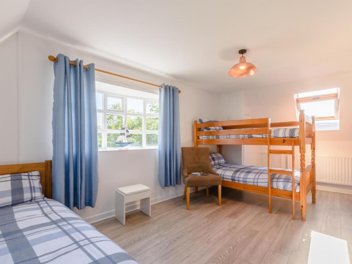 Waters Edge Apartment Ystradgynlais المظهر الخارجي الصورة