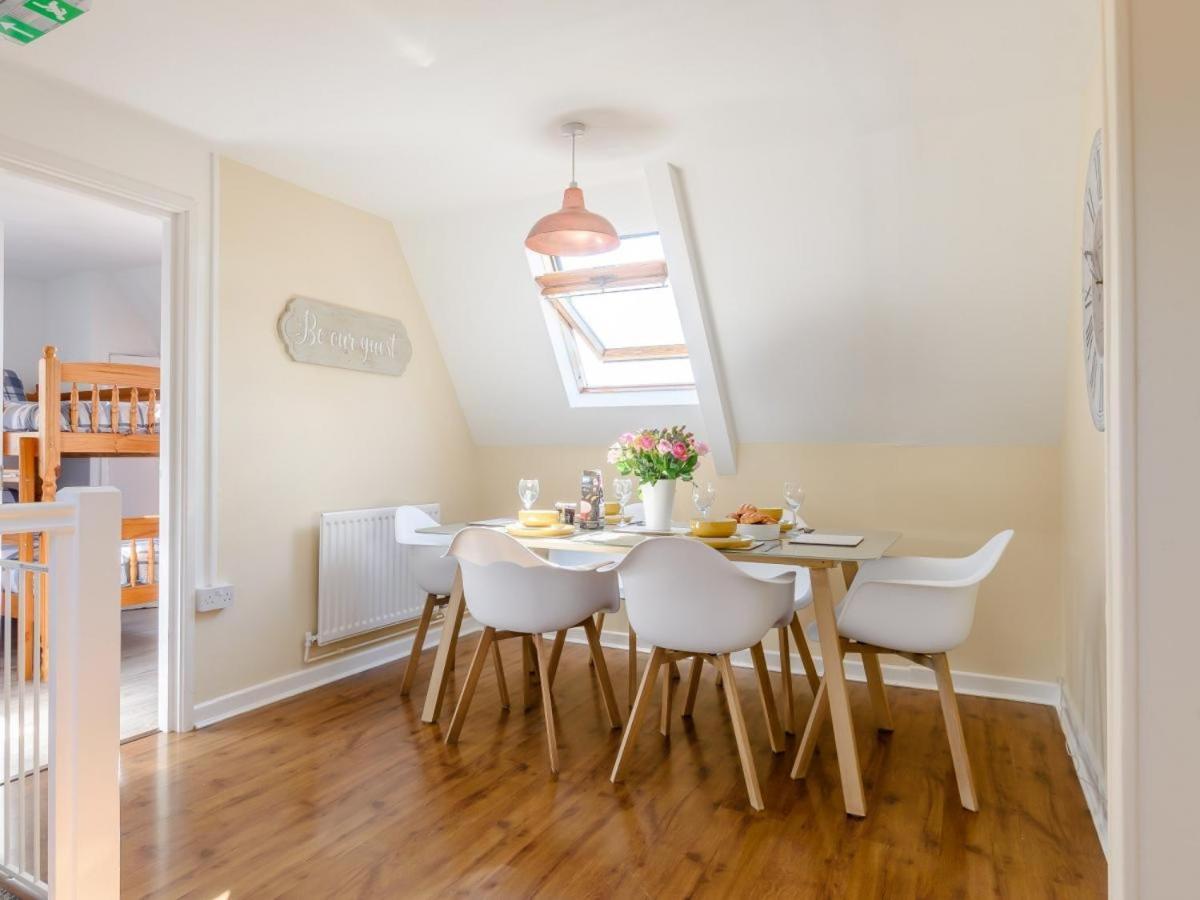 Waters Edge Apartment Ystradgynlais المظهر الخارجي الصورة