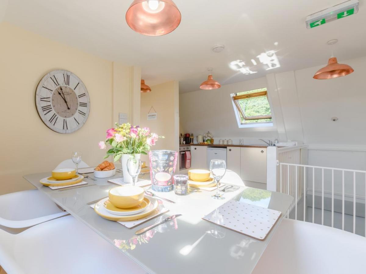 Waters Edge Apartment Ystradgynlais المظهر الخارجي الصورة