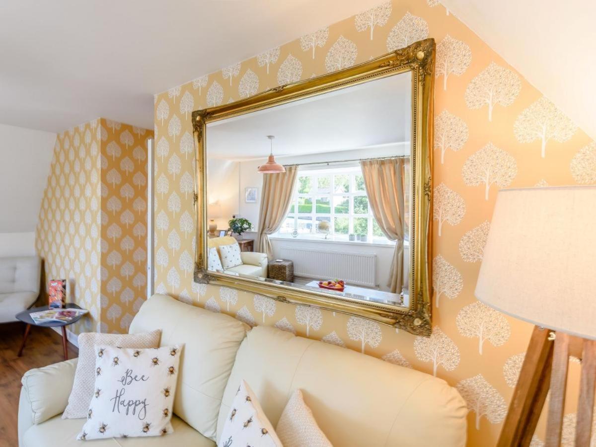 Waters Edge Apartment Ystradgynlais المظهر الخارجي الصورة